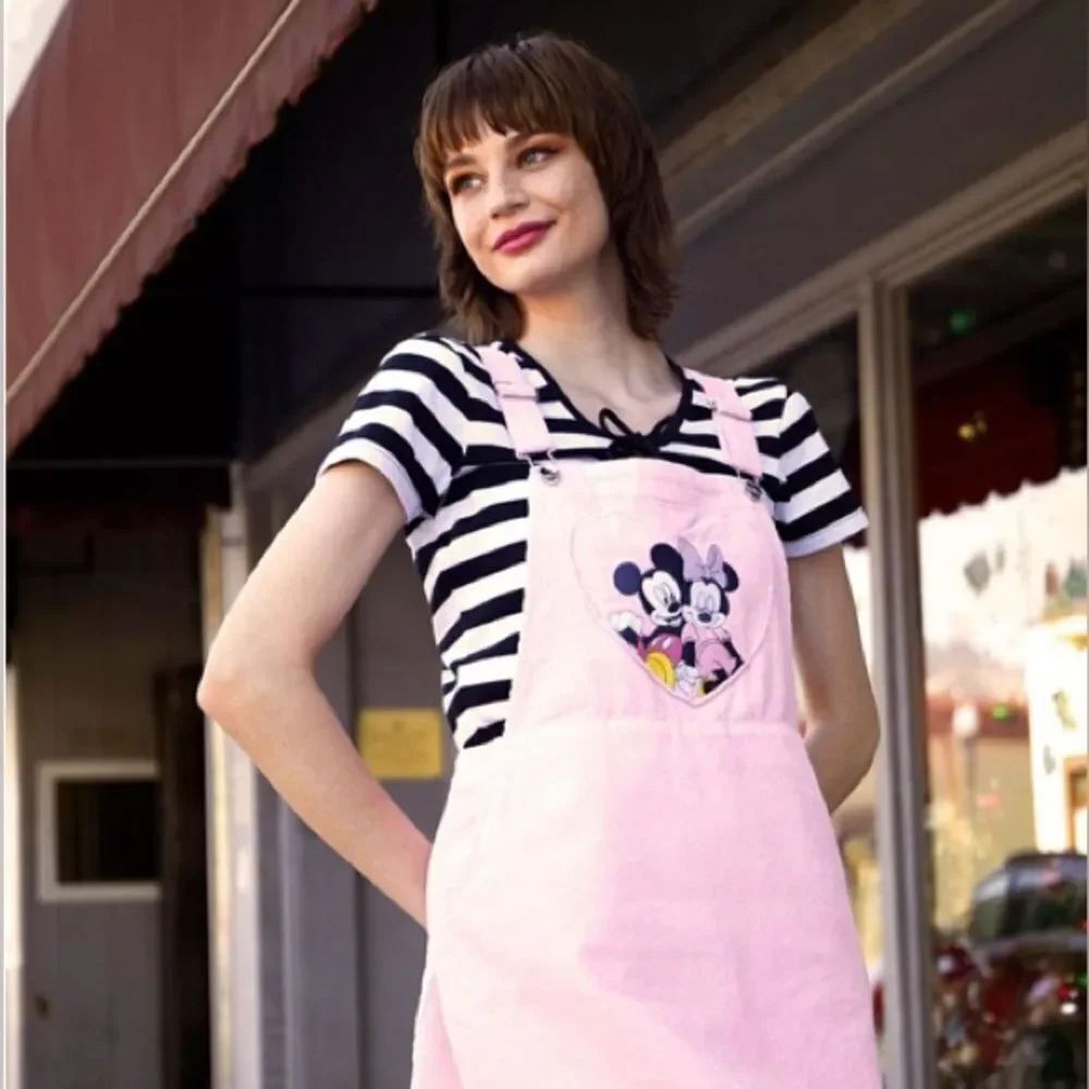 Disney Valentine’s Mickey and Minnie Pink corduroy Skirtall Sz 2X